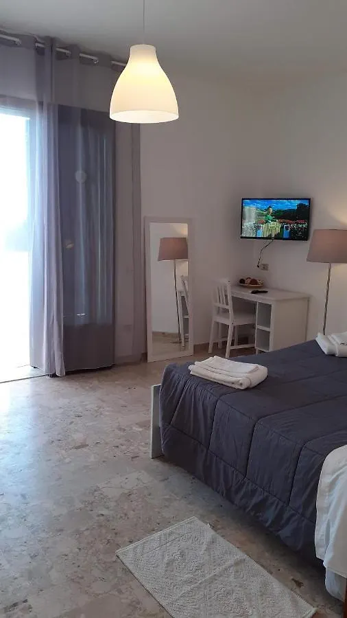 Apartment Bahari Beachfront Aparthotel Selinunte Marinella di Selinunte Italy
