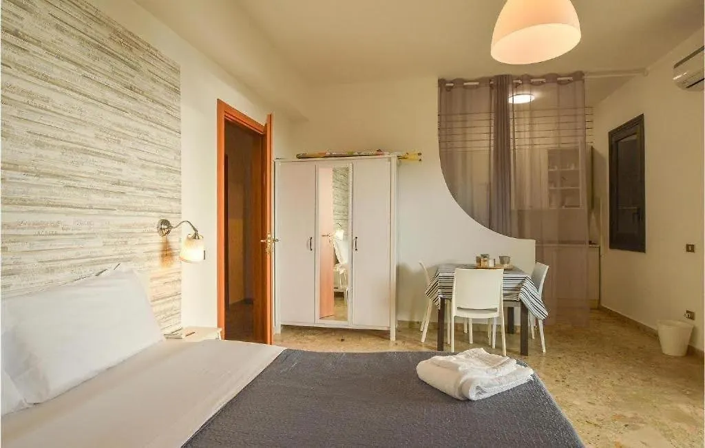 Bahari Beachfront Aparthotel Selinunte Marinella di Selinunte 0*,
